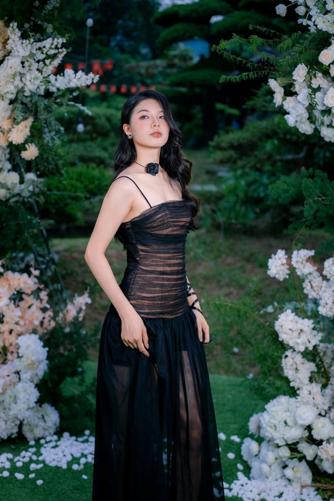 The Lace Slip Dress — Silk lace, black